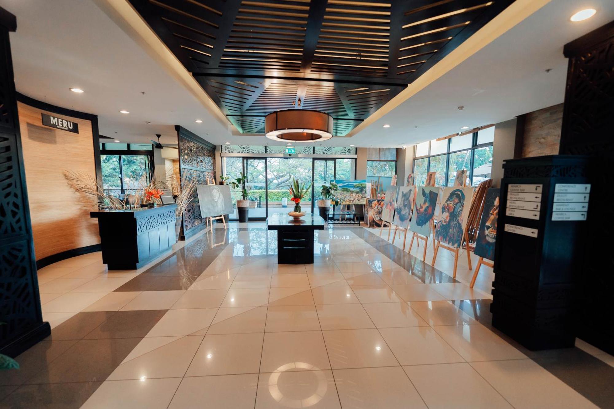 Mount Meru Hotel Аруша Экстерьер фото