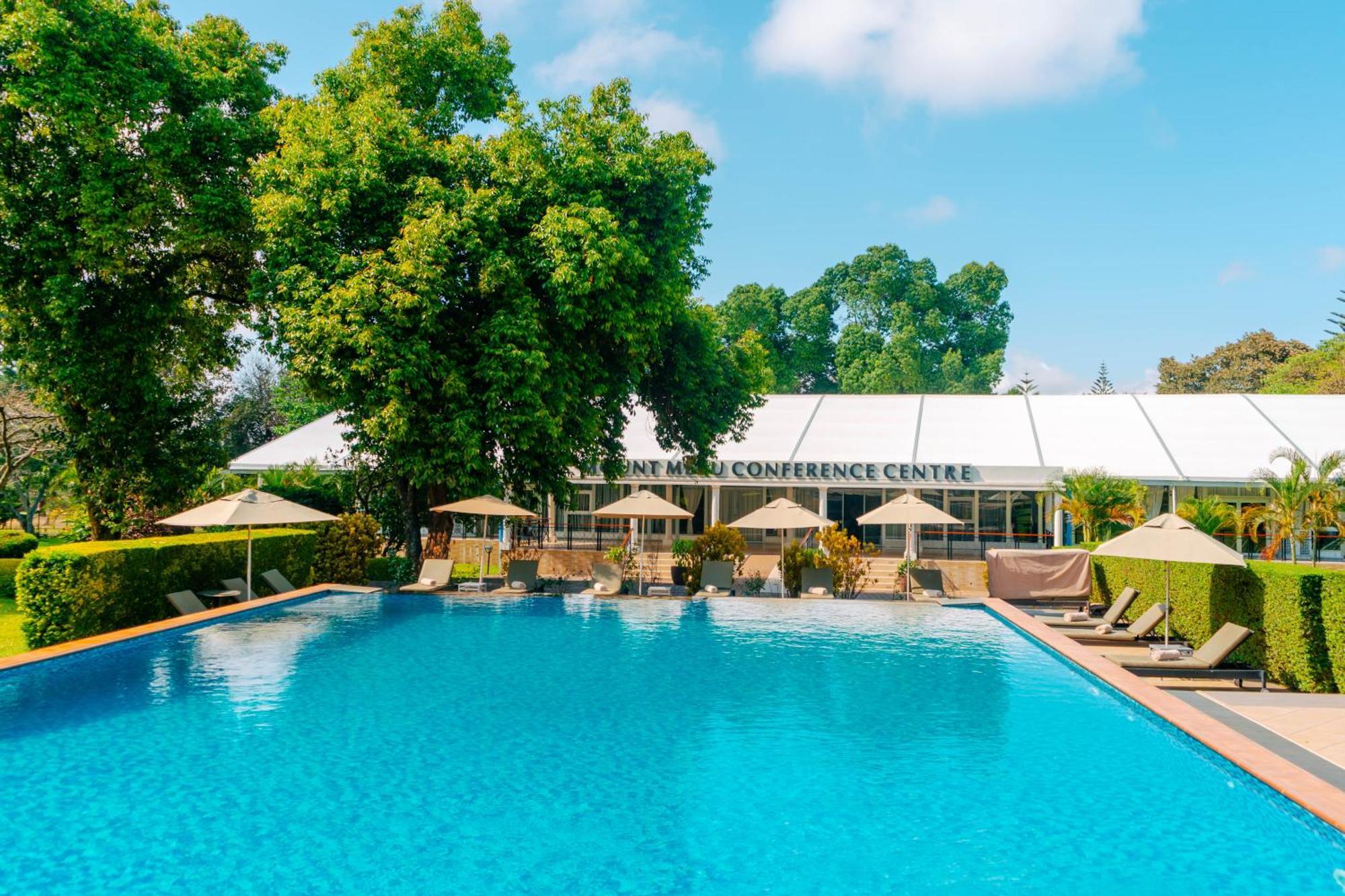 Mount Meru Hotel Аруша Экстерьер фото